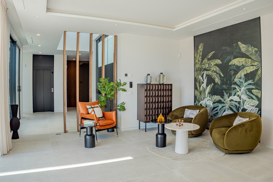 Villa in El Paraíso, Benahavis, Spain 4 - 17368145