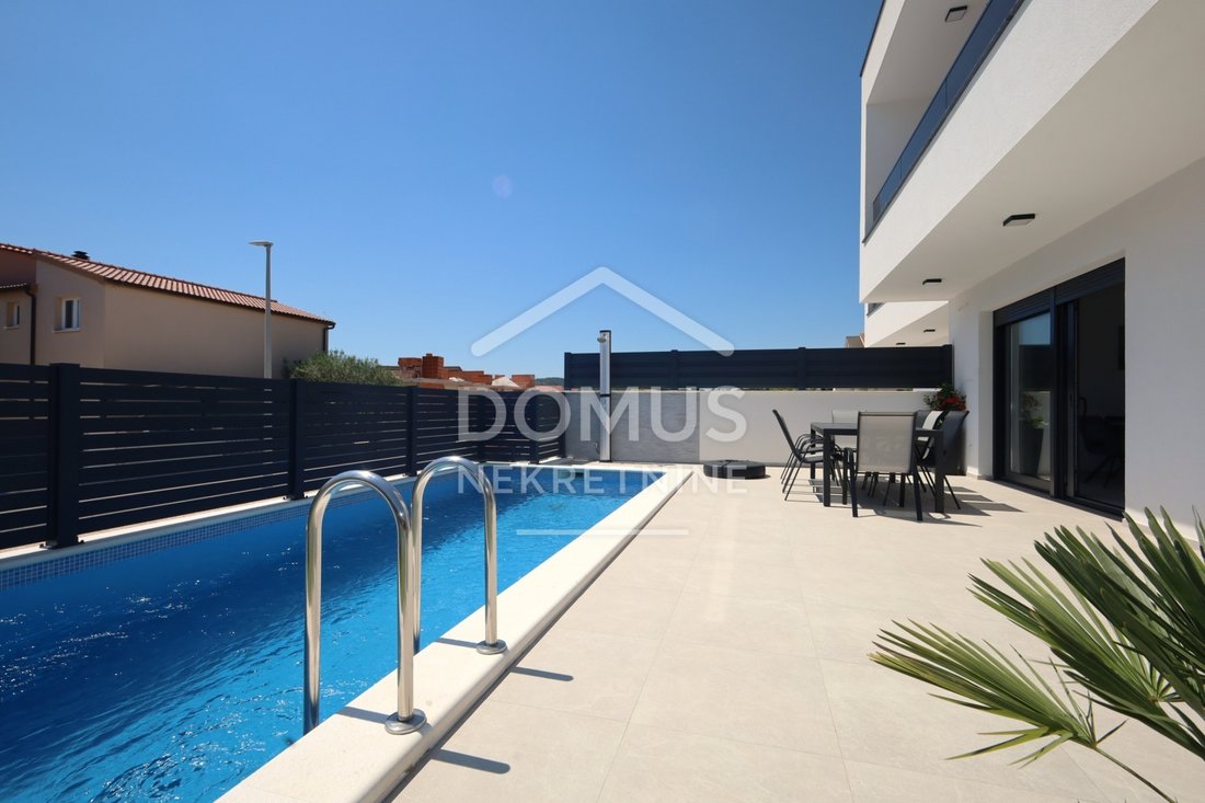 House in Vodice, Sibenik-Knin County, Croatia 4 - 18010708