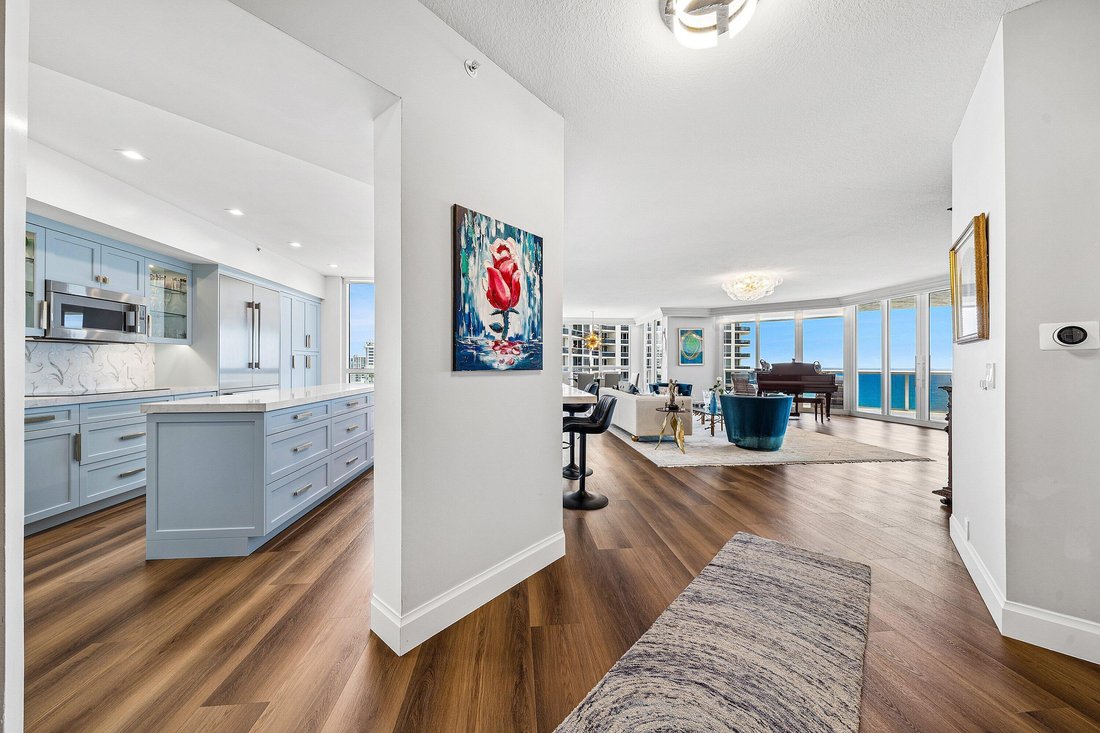 Condo in Fort Lauderdale, Florida, United States 3 - 18022666