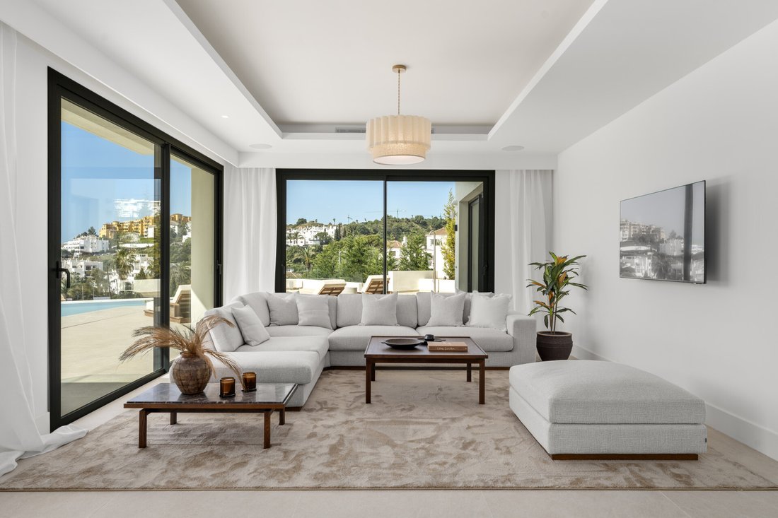 Villa in Estepona, Andalusia, Spain 3 - 15879896