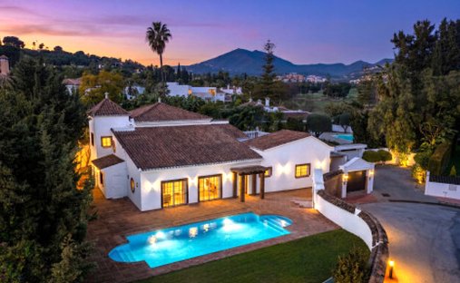Villa in Nueva Andalucia, Marbella, Spain 1