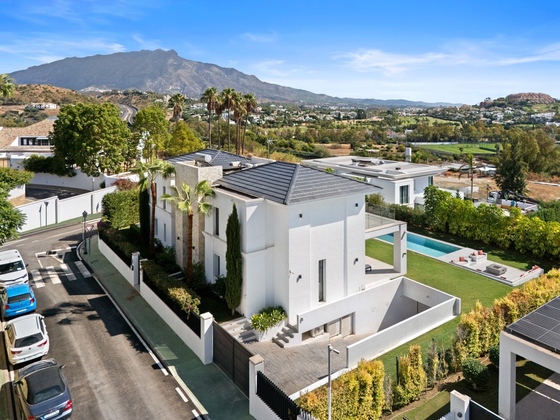 Villa in Marbella, Andalusia, Spain 2 - 17025342