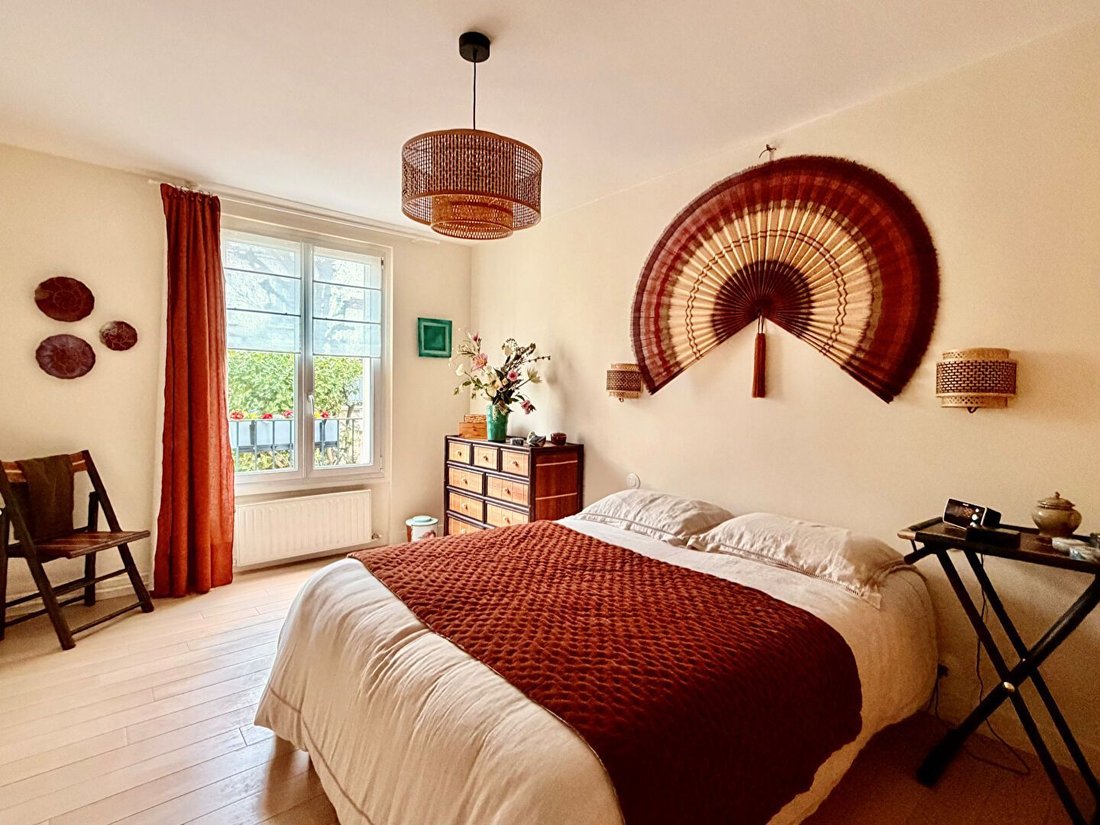 Apartment in Bois-Colombes, Ile-de-France, France 4 - 18022858