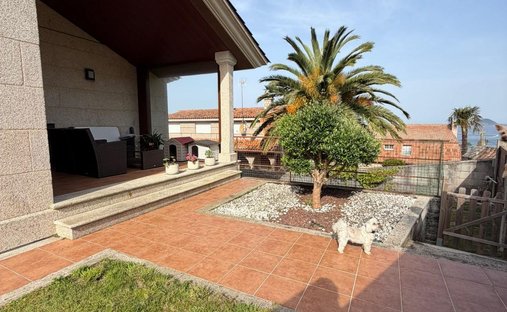 Casa en Priegue, Nigrán, España 1