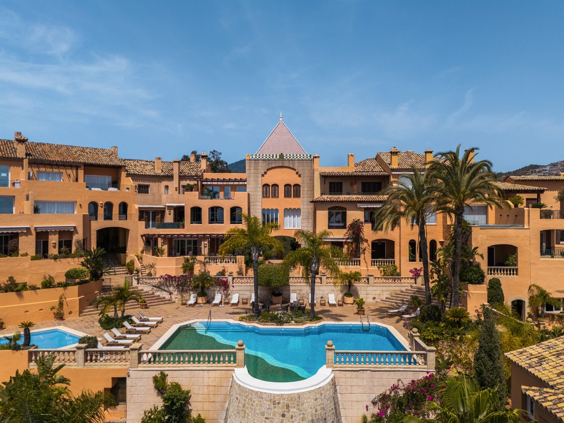 Apartment in Marbella, Andalusia, Spain 1 - 17224934