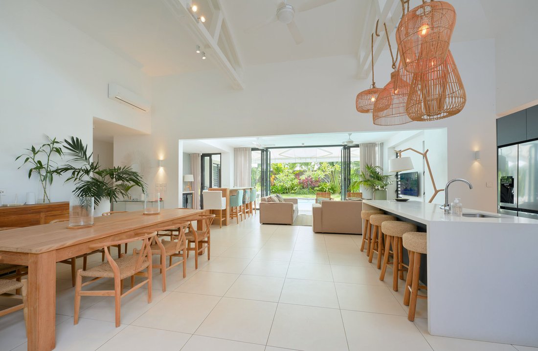 Villa in Grand Baie, Rivière du Rempart District, Mauritius 5 - 18023243