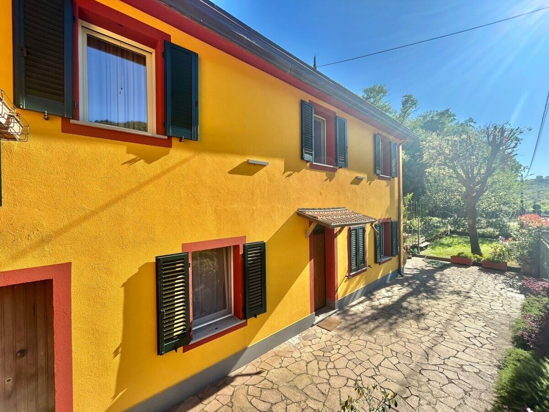 House in Center, Sarzana, Liguria 1 - 18022609