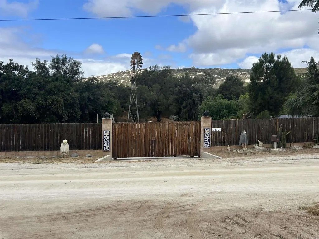House in Potrero, California, United States 2 - 18022732