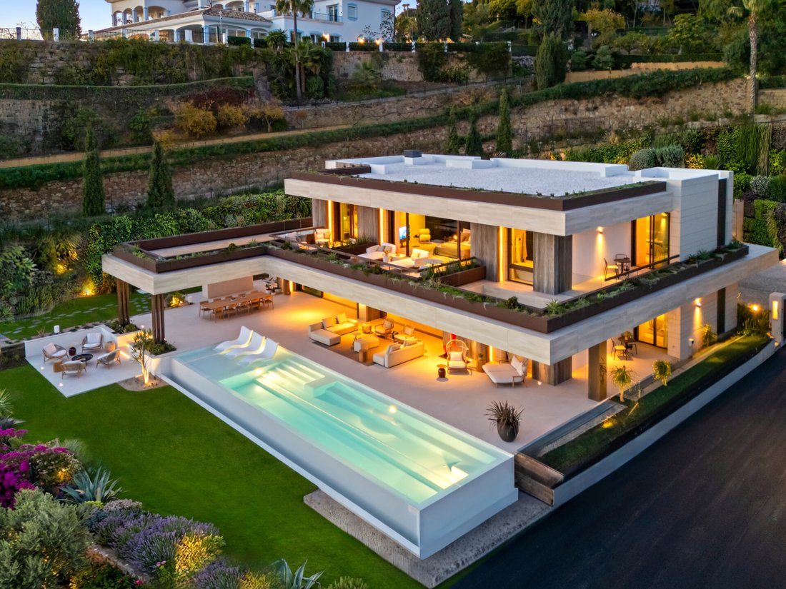 Villa in La Quinta, Benahavis, Andalusia 2 - 16944316