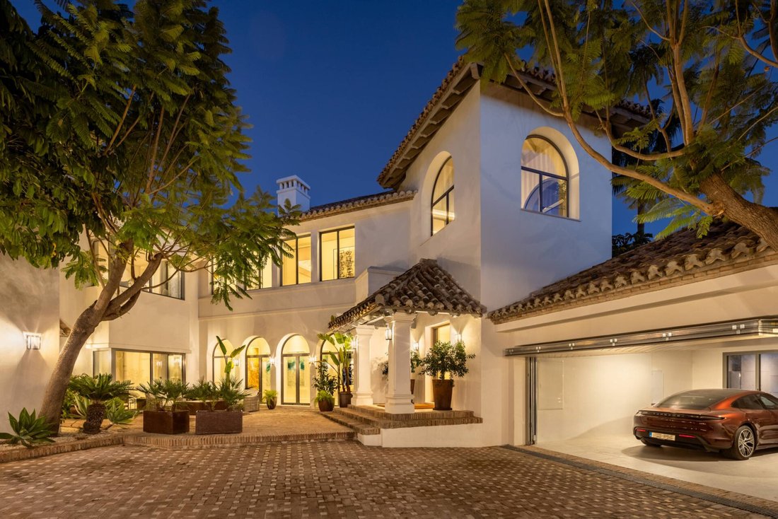Villa in La Quinta, Benahavis, Andalusia 5 - 17151635