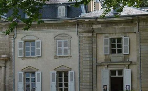 Wohnung in Ferney-Voltaire, Auvergne-Rhone-Alpen, Frankreich 1