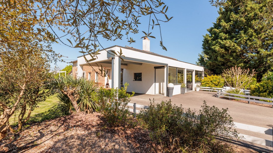 House in Le Castera, Occitania, France 3 - 18022884