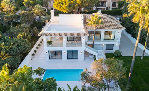 Villa in Marbella, Andalusia, Spain 1