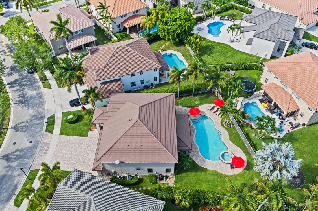 Maison à Weston, Floride, États-Unis 4 - 18022655