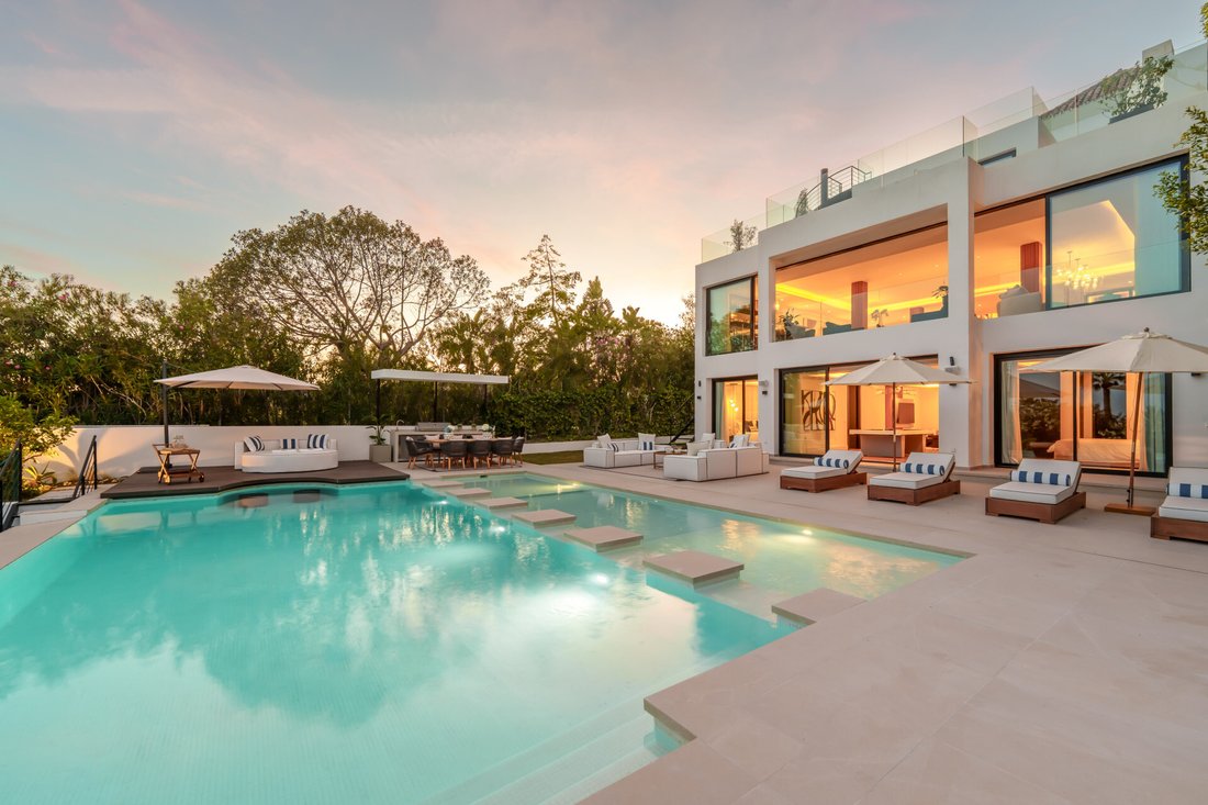 Villa in Marbella, Andalusia, Spain 2 - 17256931