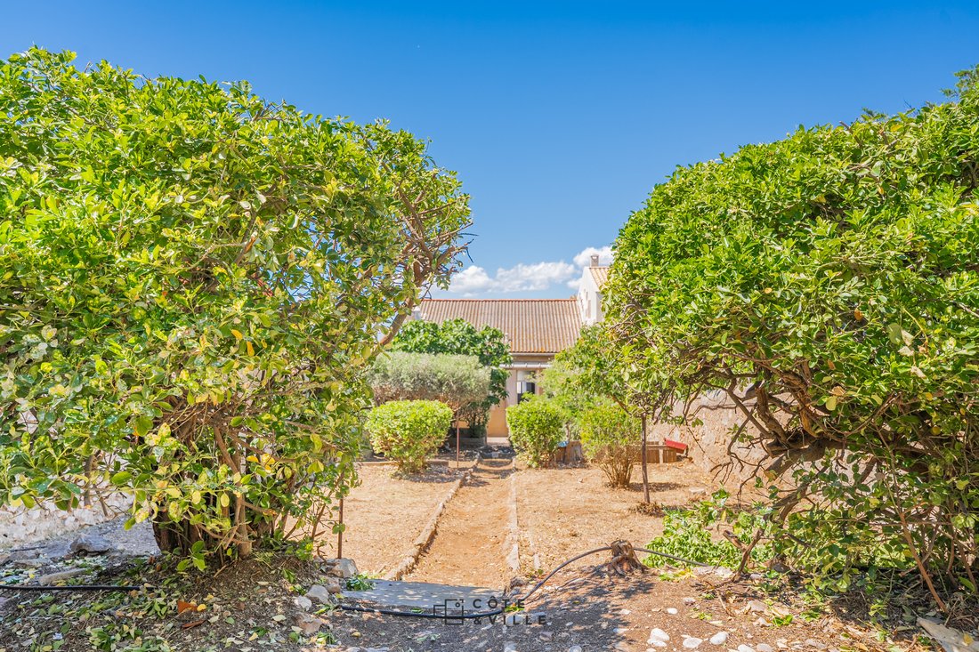 House in Bonneveine, 8e Arrondissement, Marseille 3 - 18023138