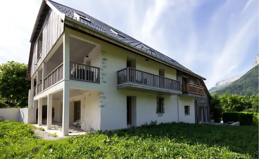 Apartment in Alex, Auvergne-Rhône-Alpes, France 1