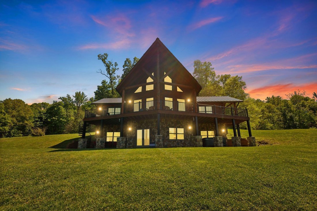 House in Logan, Ohio, United States 2 - 18022578