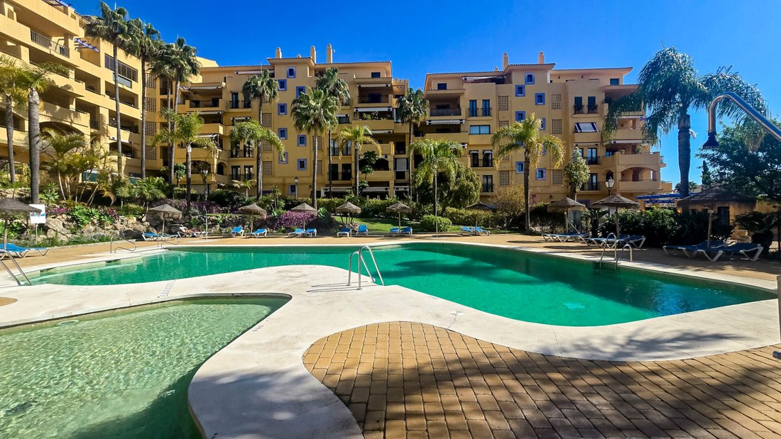 Apartment in San Pedro de Alcantara, Andalusia, Spain 3 - 17594401