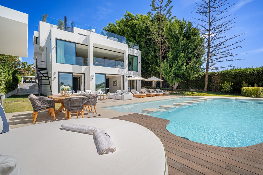 Villa in Marbella, Andalusia, Spain 4 - 17256931