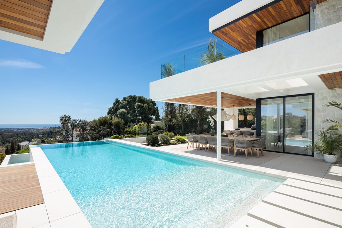 Villa in Marbella, Andalusia, Spain 4 - 17073102