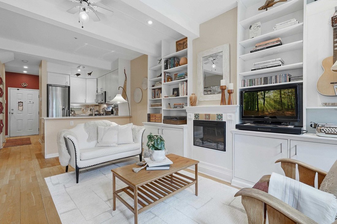 House in Vancouver, British Columbia, Canada 5 - 18023744