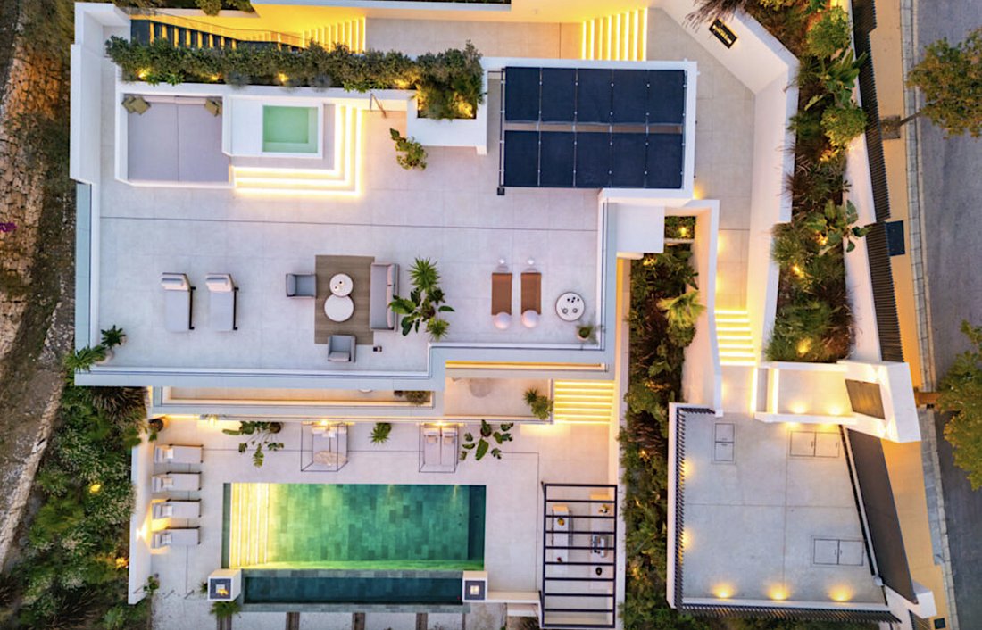 Villa in Elviria-Cabopino, Marbella, Spain 5 - 17151521