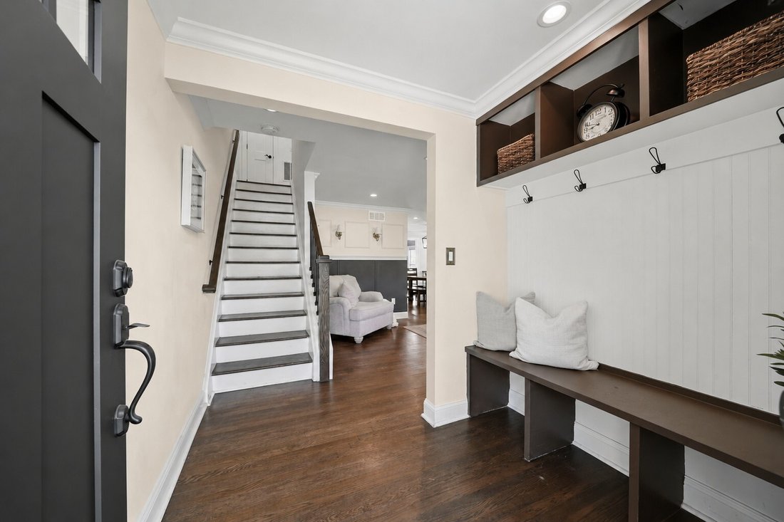 House in Waldwick, New Jersey, United States 3 - 18023677