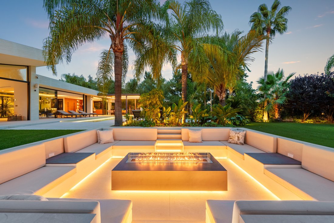Villa in Marbella, Andalusia, Spain 2 - 17025365