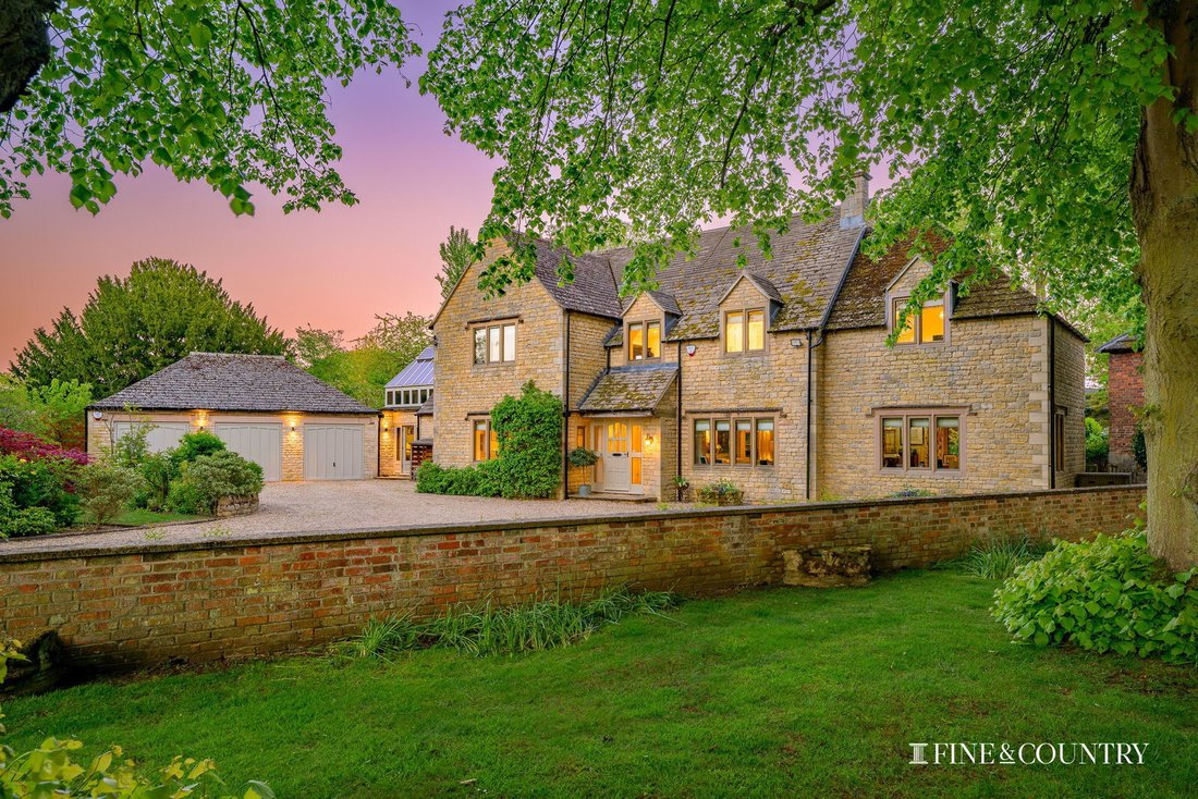 House in Greatford, England 1 - 18022938