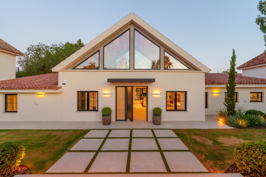 Villa in Marbella, Andalusia, Spain 4 - 17256919
