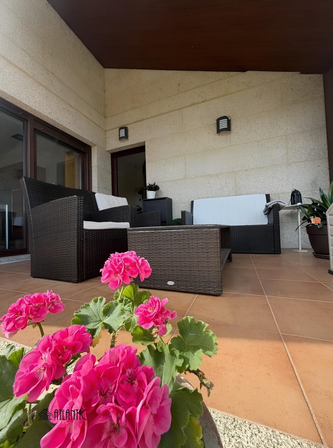 Casa en Priegue, Nigrán, España 1 - 18023402