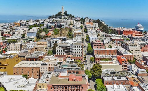 Condo in San Francisco, California, United States 1