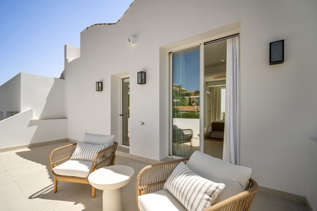 Townhouse in Benahavis, Andalusia, Spain 2 - 16975483