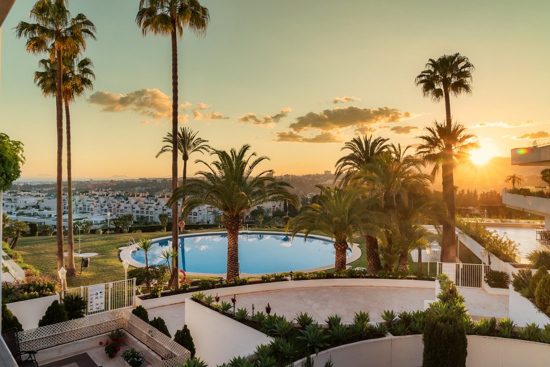 Apartment in Marbella, Andalusia, Spain 2 - 17284634