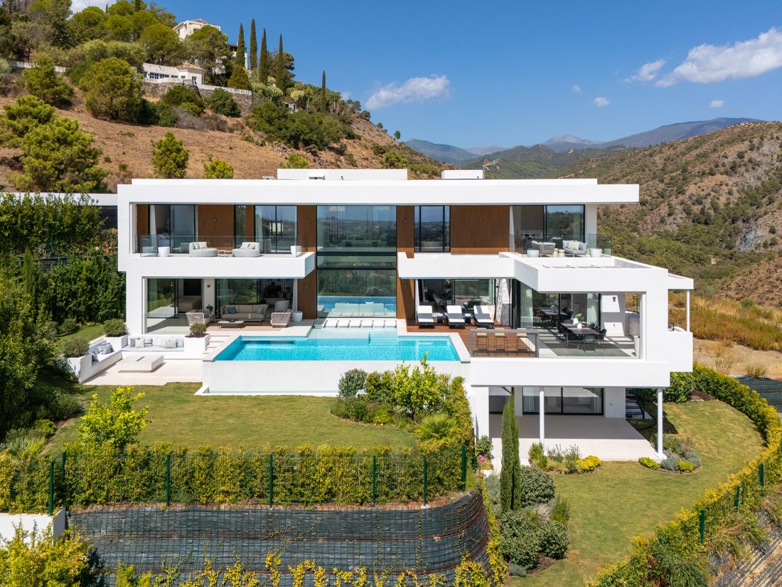 Villa in Marbella, Andalusia, Spain 5 - 17256936