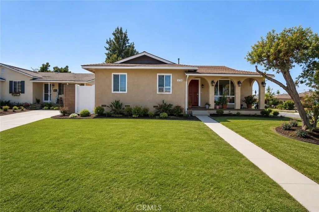 House in Garden Grove, California, United States 1 - 18022776