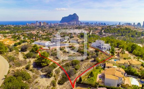 Land in Calp / Calpe, Valencian Community, Spain 1