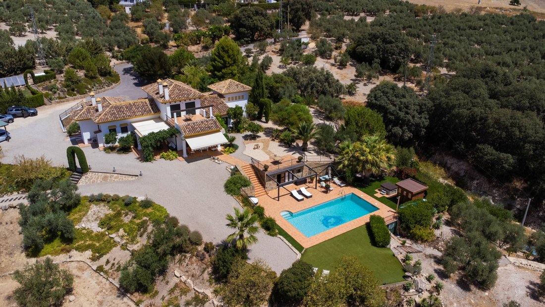 Villa en Villanueva de la Concepción, Andalucía, España 4 - 11965819