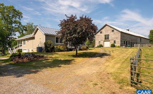 House in Mineral, Virginia, United States 1