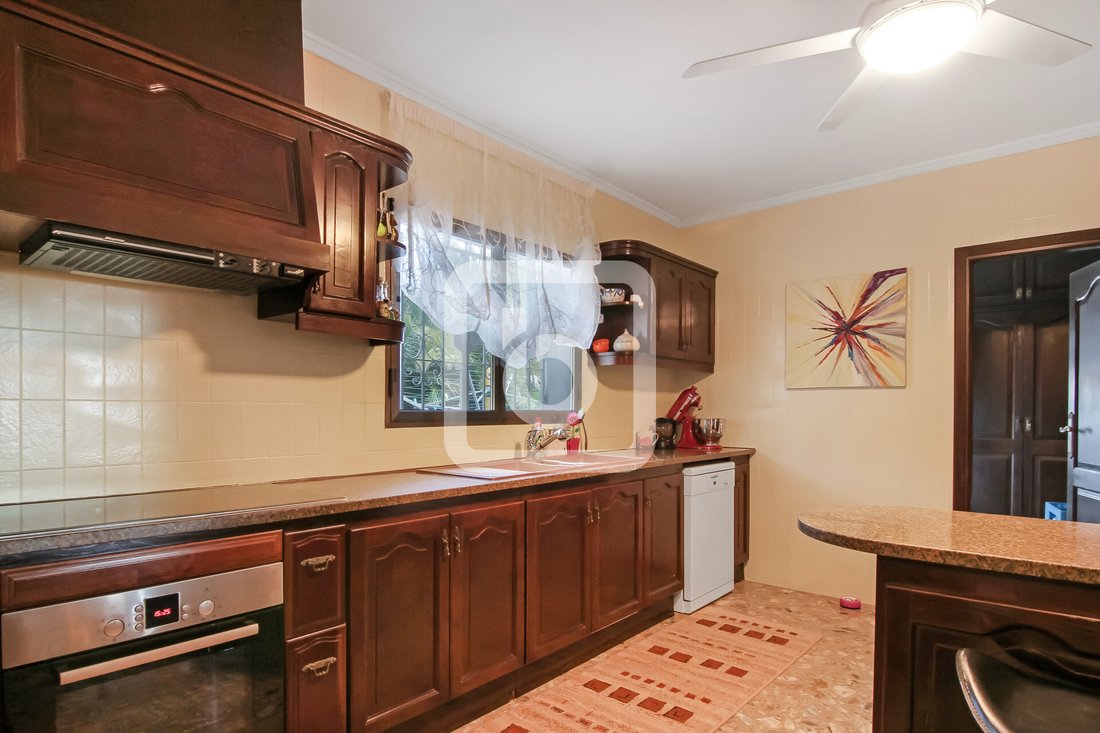 Villa in Calp / Calpe, Valencian Community, Spain 3 - 11438835