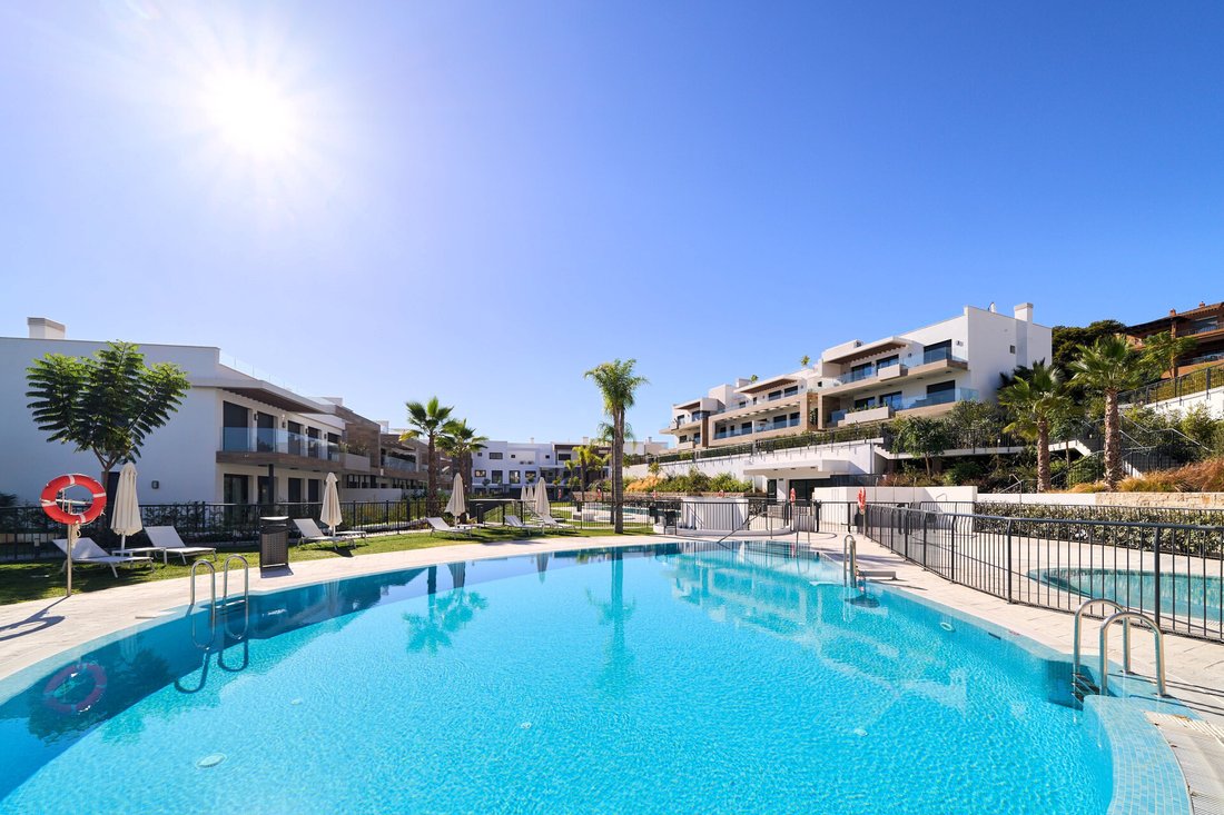 Apartment in Estepona, Andalusia, Spain 3 - 15969003