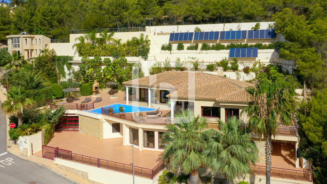 Villa in Altea, Valencian Community, Spain 3 - 11547170