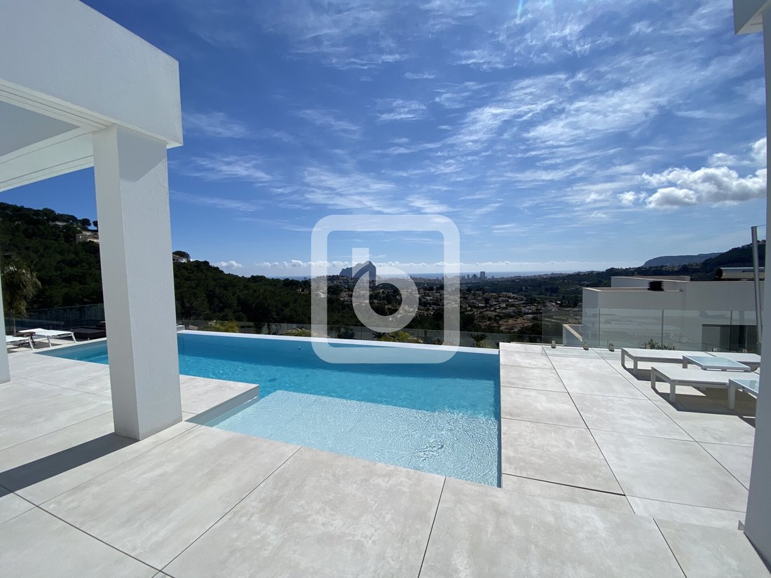 Villa in Calp / Calpe, Valencian Community, Spain 1 - 12612654
