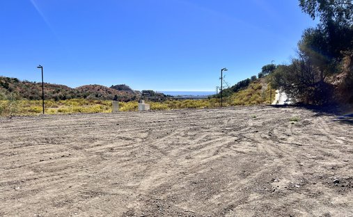 Terreno a El Madroñal, Benahavís, Spagna 1