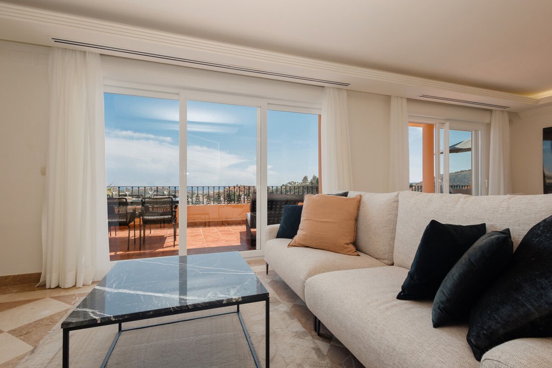 Penthouse in Nueva Andalucia, Marbella, Spain 2 - 17367980