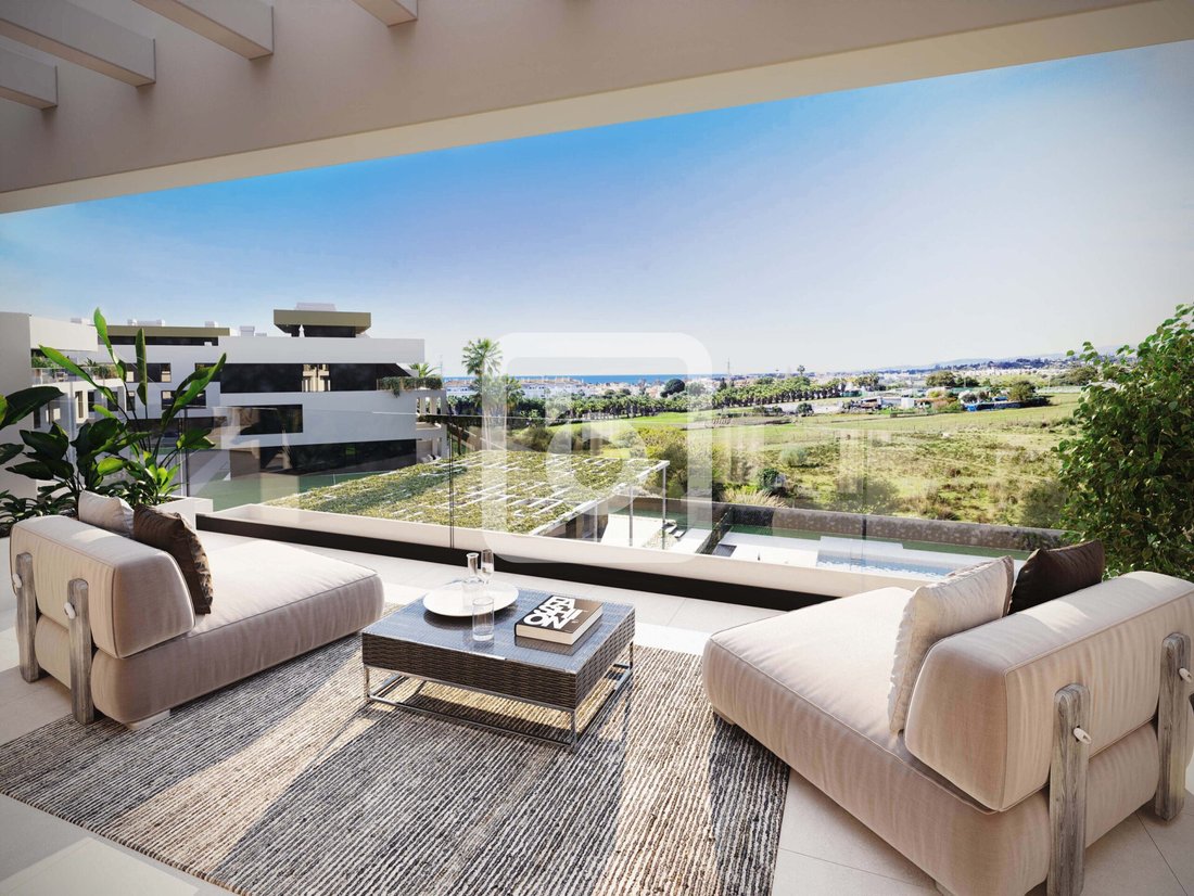 Apartment in Cancelada, Estepona, Andalusia 1 - 14592053