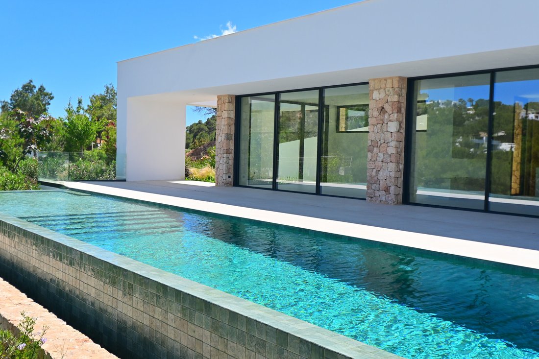 Villa in Roca Llisa, Santa Eularia des Riu, Balearic Islands 3 - 17926479