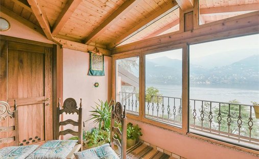 Villa in Carate Urio, Lombardy, Italy 1
