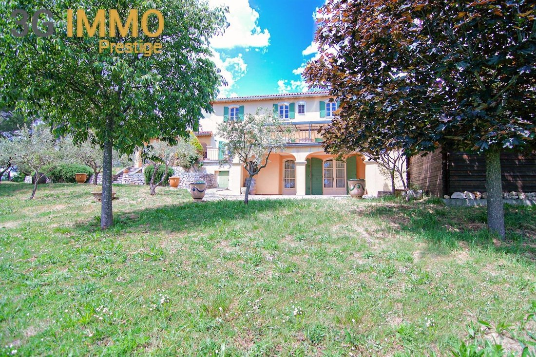 House in Villecroze, Provence-Alpes-Côte d'Azur, France 3 - 18010166